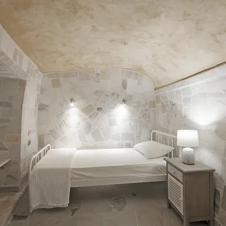 Roubeti Village 3* Mesaria